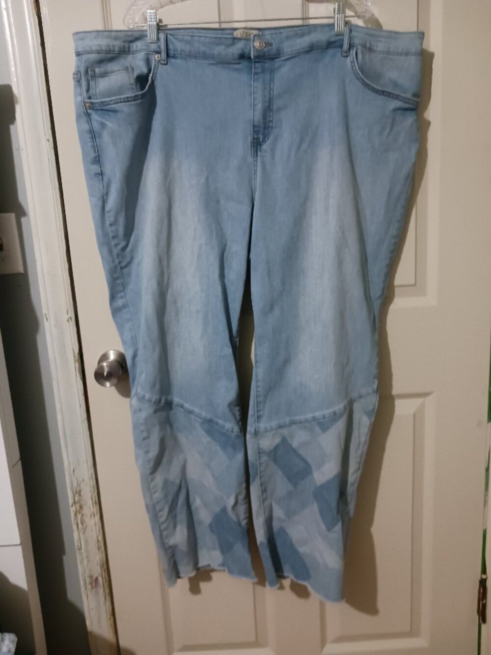Logo sz 26w jeans with patchwork print on lower leg